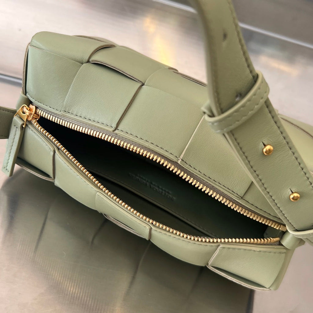 BOTTEGA VENETA BRICK CASSETTE 28 IN GIN GREEN CALFSKIN