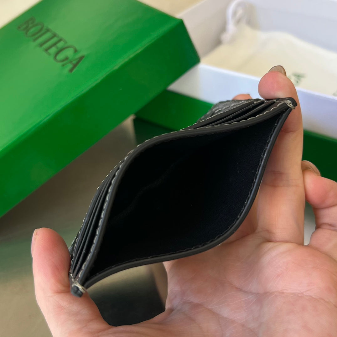 BOTTEGA VENETA INTRECCIATO 10 CREDIT CARD CASE IN BLACK LAMBSKIN