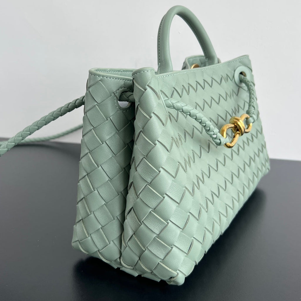 BOTTEGA VENETA SMALL ANDIAMO 29 IN CEDALON GREEN LAMBSKIN