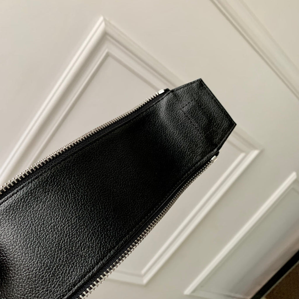 LOUIS VUITTON DOPP KIT 28 IN BLUE MONOGRAM COATED CANVAS