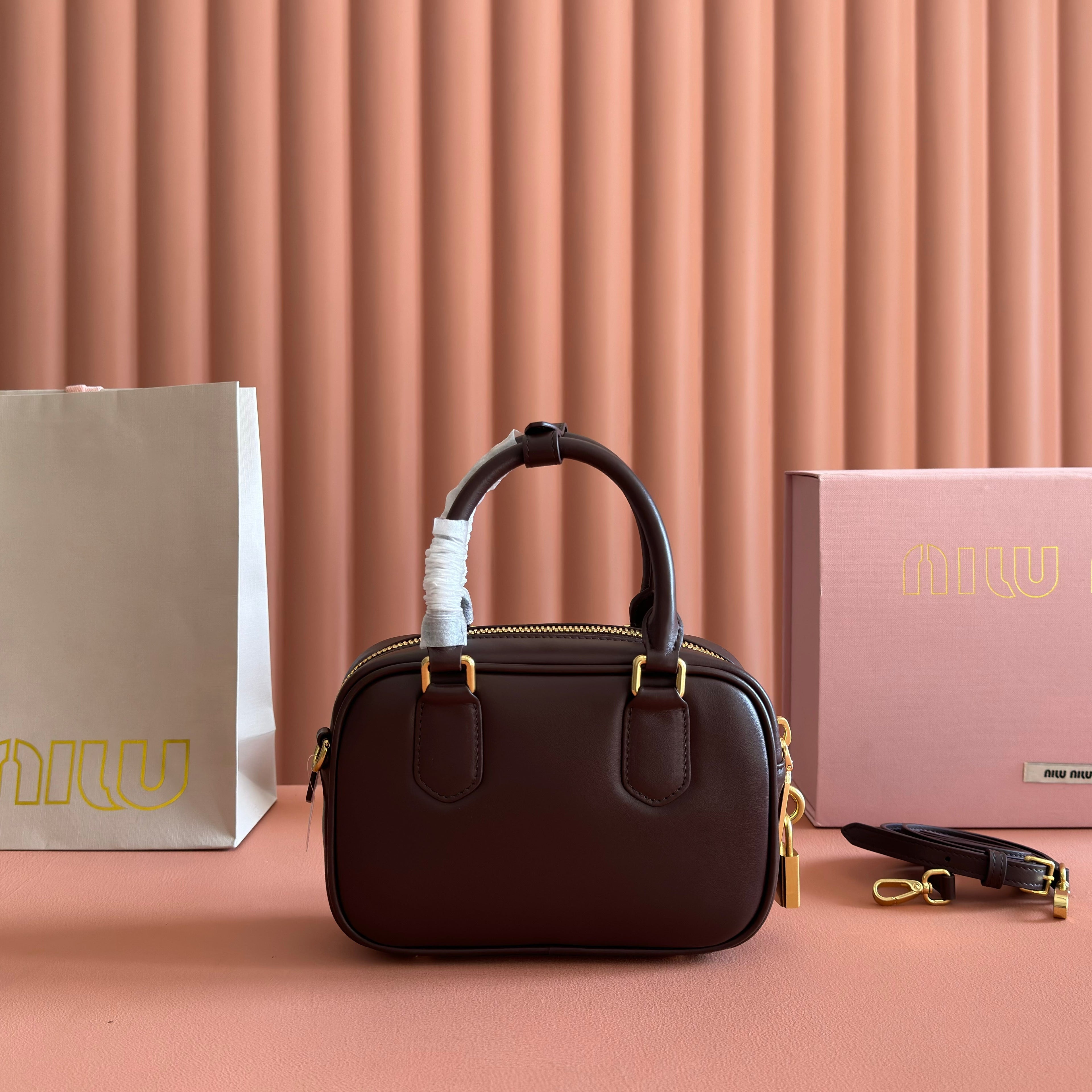 MIUMIU 26S ARCADIE BAG 19 IN DARK BROWN CALFSKIN GOLD HARDWARE