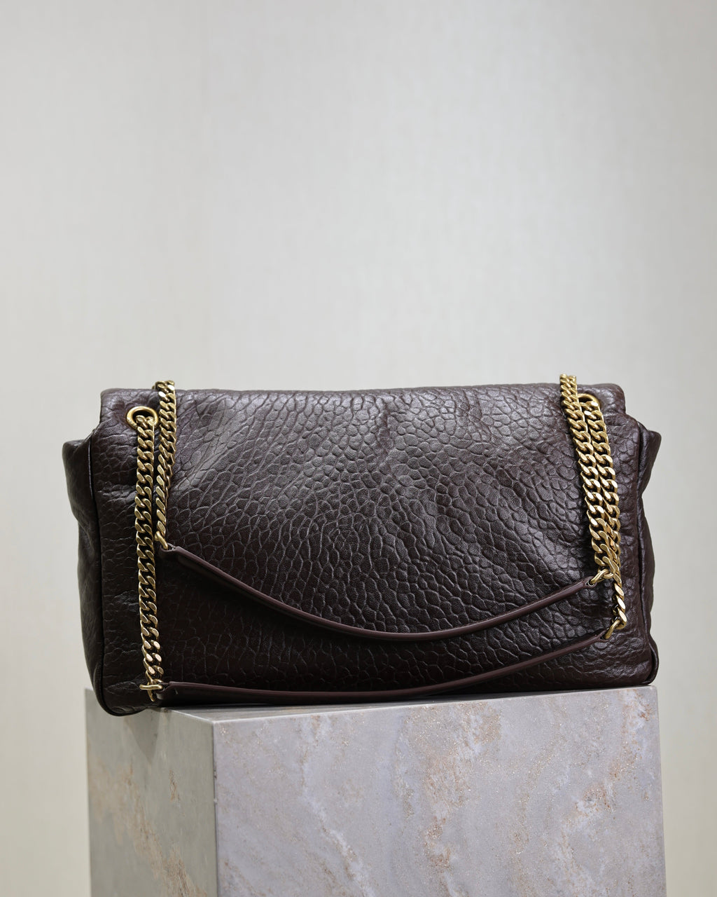 YSL 25S CALYPSO GM 38 IN DARK CHOCOLATE CALFSKIN GOLD HARDWRE