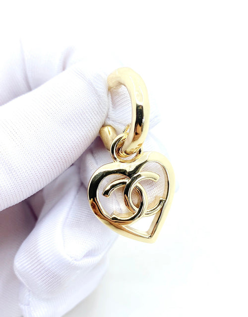 18K  Chanel Heart Pendant Earrings