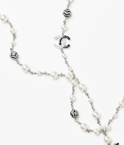 18K  Chanel Star Pearls Long Necklace