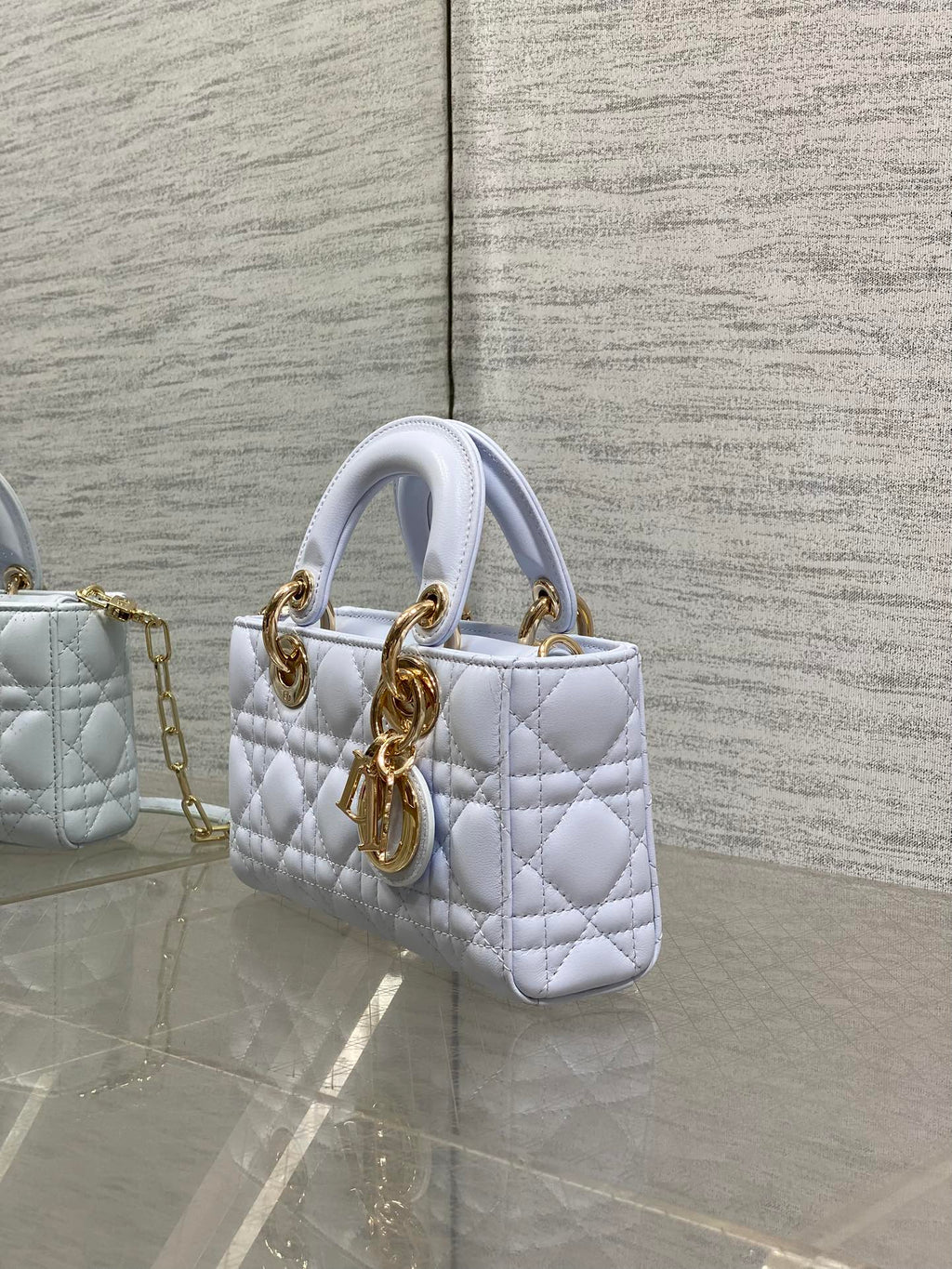 DIOR 25S SMALL LADY D‑JOY BAG 19 IN LIGHT BLUE CANNAGE CALFSKIN GOLD HARDWARE
