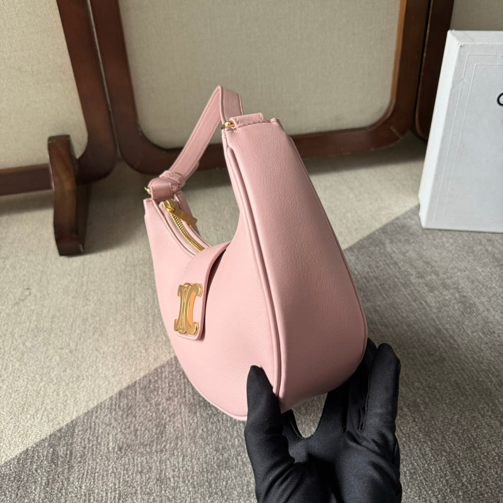 CELINE MEDIUM AVA TRIOMPHE BAG 23 IN LIGHT PINK SMOOTH CALFSKIN GOLD HARDWARE