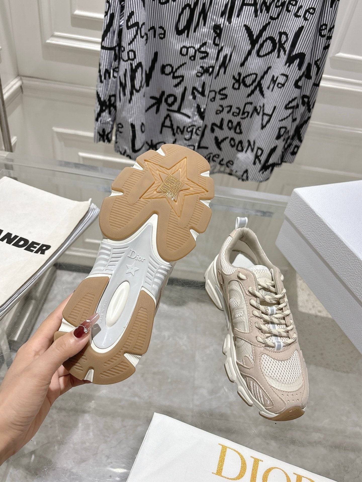 DIOR 25S CHRONO SNEAKER 45MM IN MESH WITH WHITE AND NUDE PINK CALFSKIN